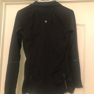 Lululemon size 8 jacket